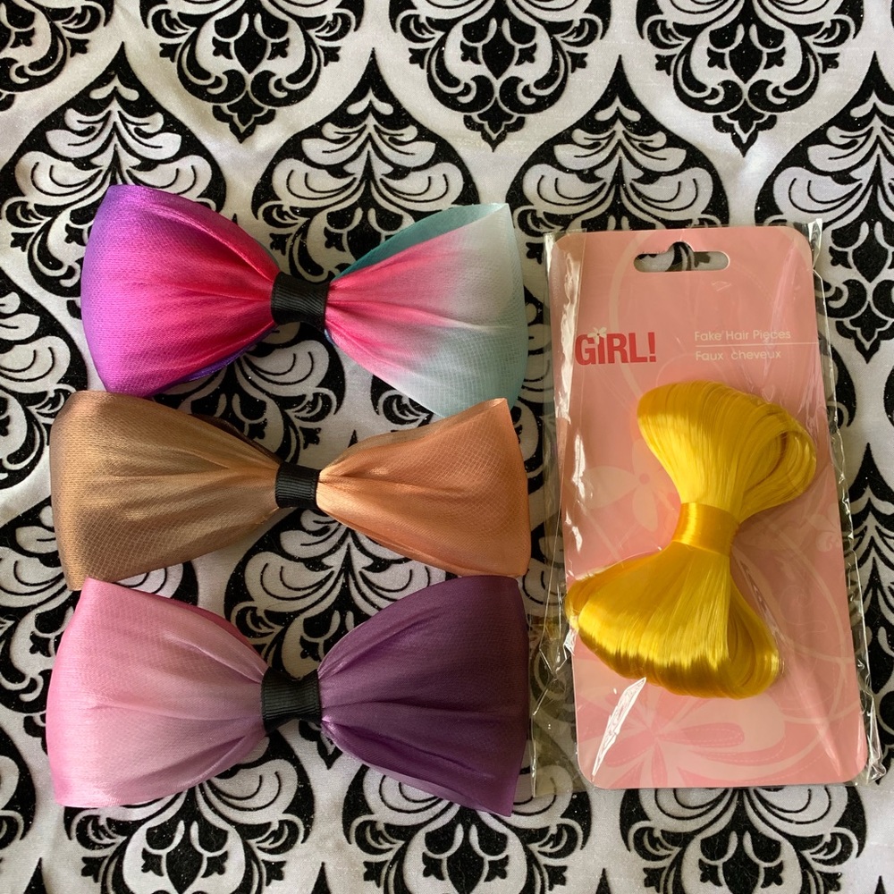 Hair clips